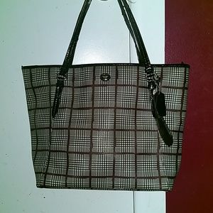 Coach Peyton Glen Plaid Zip Top Tote Bordeaux